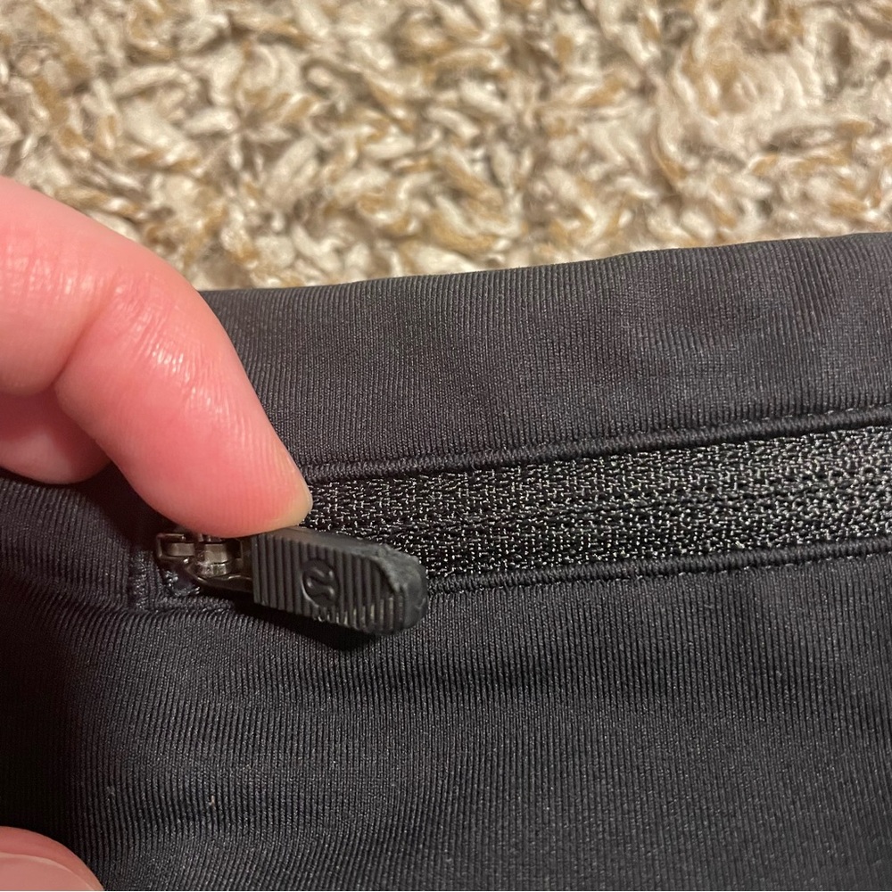 Lululemon Black Speed Up Shorts 4” - Picture 6 of 8